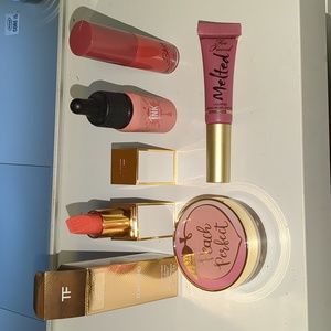Tom Ford makeup lot lip color sheer sweet spot Too Faced setting powder lipstick